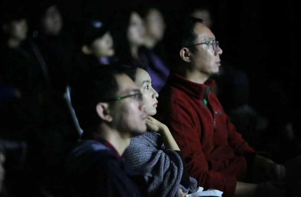 現(xiàn)場(chǎng)|“重塑過(guò)去與未來(lái)”：2024北京國(guó)際設(shè)計(jì)周·塑三文化創(chuàng)意園·一起重塑影像季開(kāi)幕